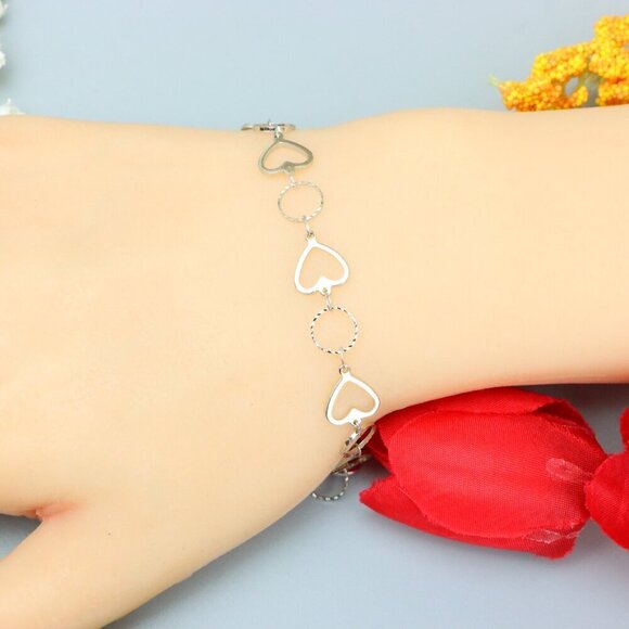 "Elegant & Trendy Bracelet, A Perfect Gift for Women, Thoughtful, EVCH1749 - Picture 8 of 10